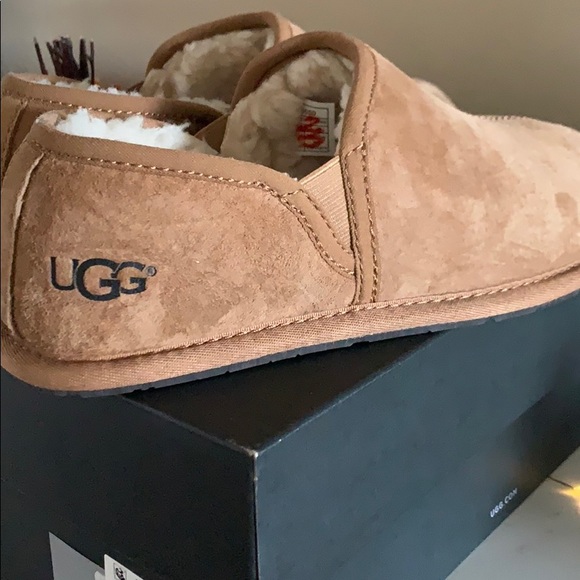 UGG Other - Scuff Romeo II Slipper